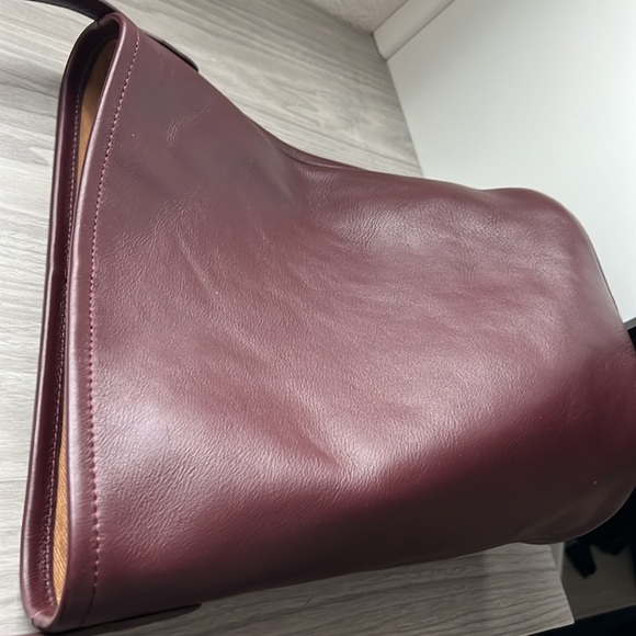 J Crew Berkeley Burgundy Leather Bucket Bag - Picture 8 of 12